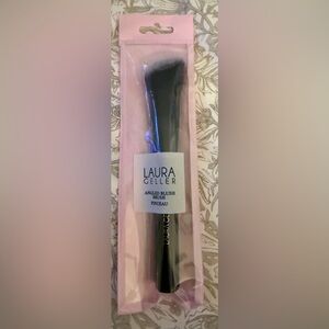 Laura Geller Black Angled Blush Brush - Sleek Handle